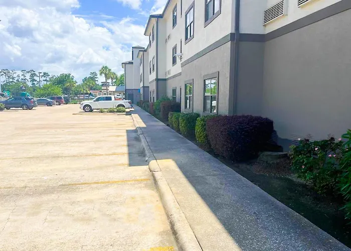 Oyo Townhouse Beaumont Medical Center Area