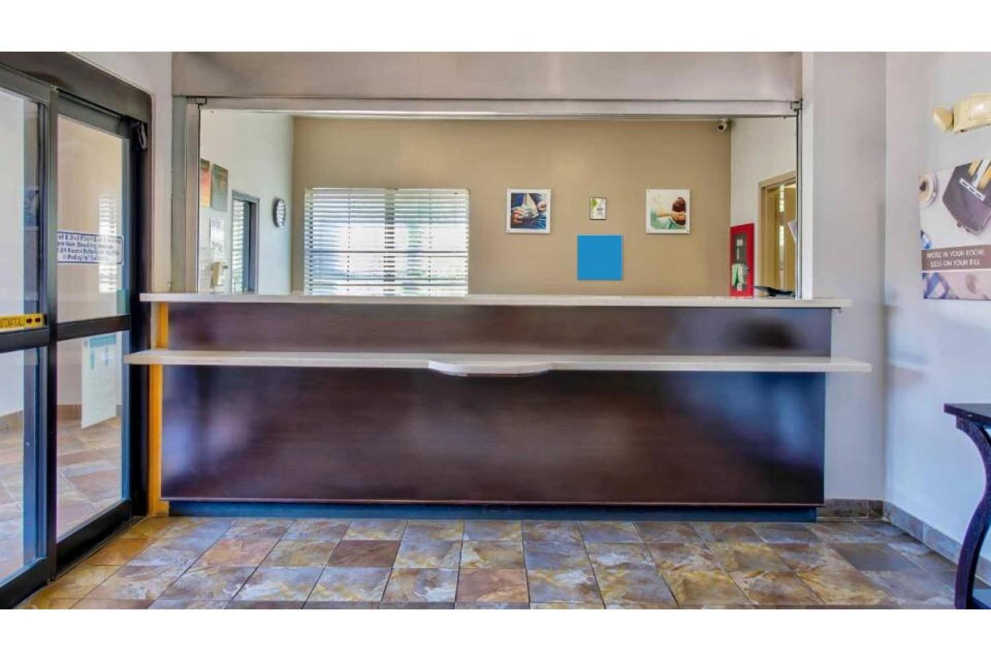 Oyo Townhouse Medical Center Area Hotel Beaumont