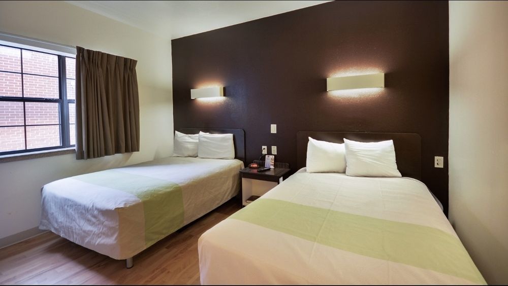 Oyo Townhouse Medical Center Area Beaumont